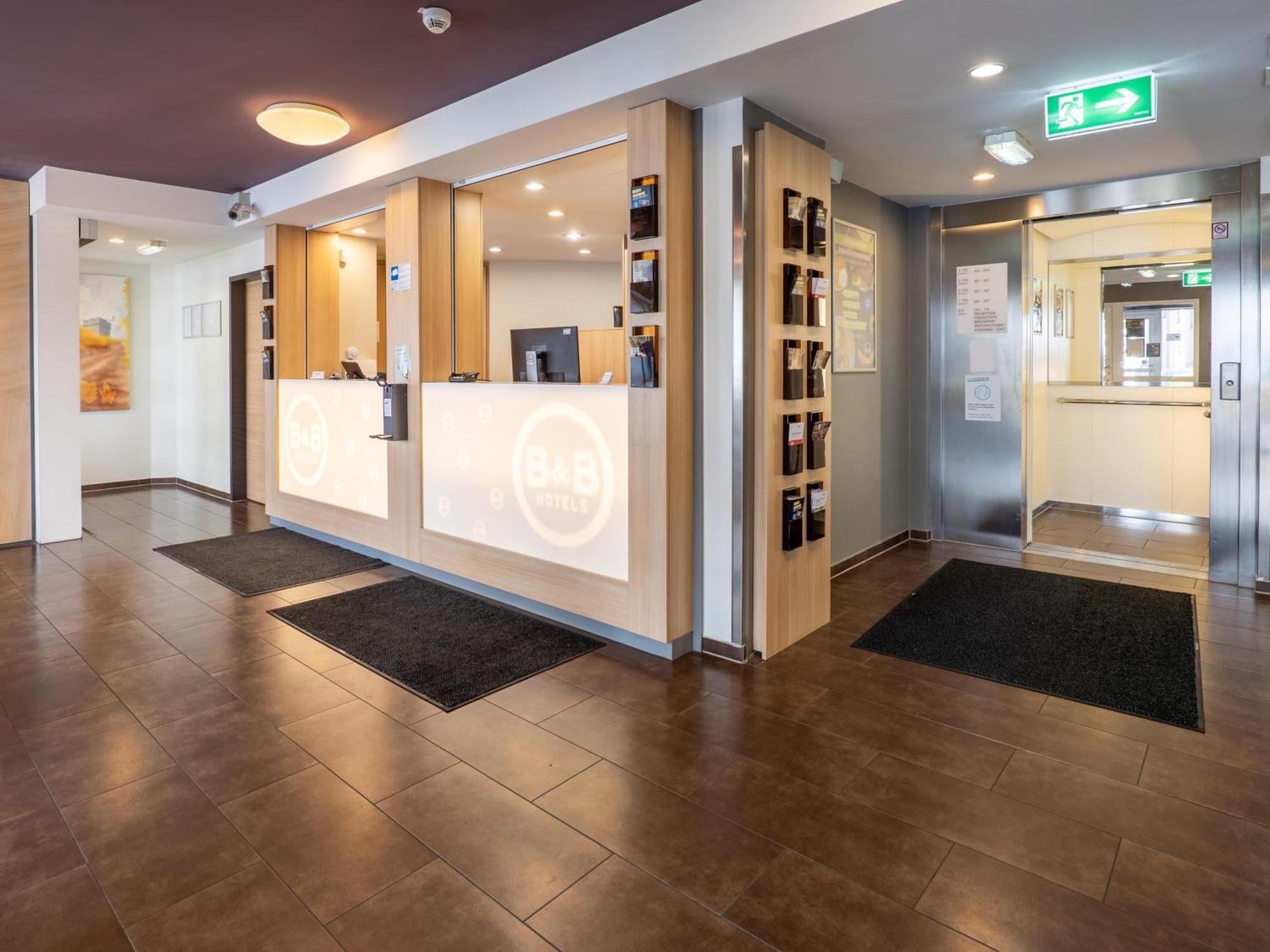 B&B Hotel Heilbronn Exterior foto